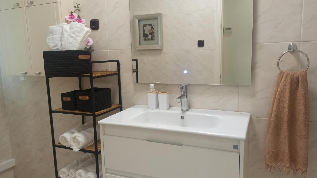 Ohana, Apartamento-Parking Privado Gratis-Centrico-Wifi-Ascensor-Sin Cuestas-82M2 Bermeo Bagian luar foto